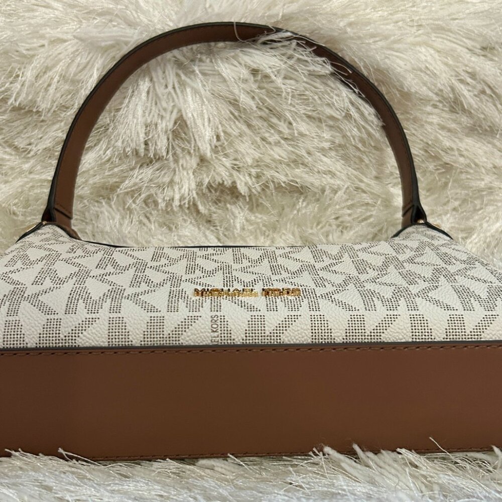 Michael Kors Maeve MD Pouchette (Beige & Brown) NWT - Picture 4 of 7